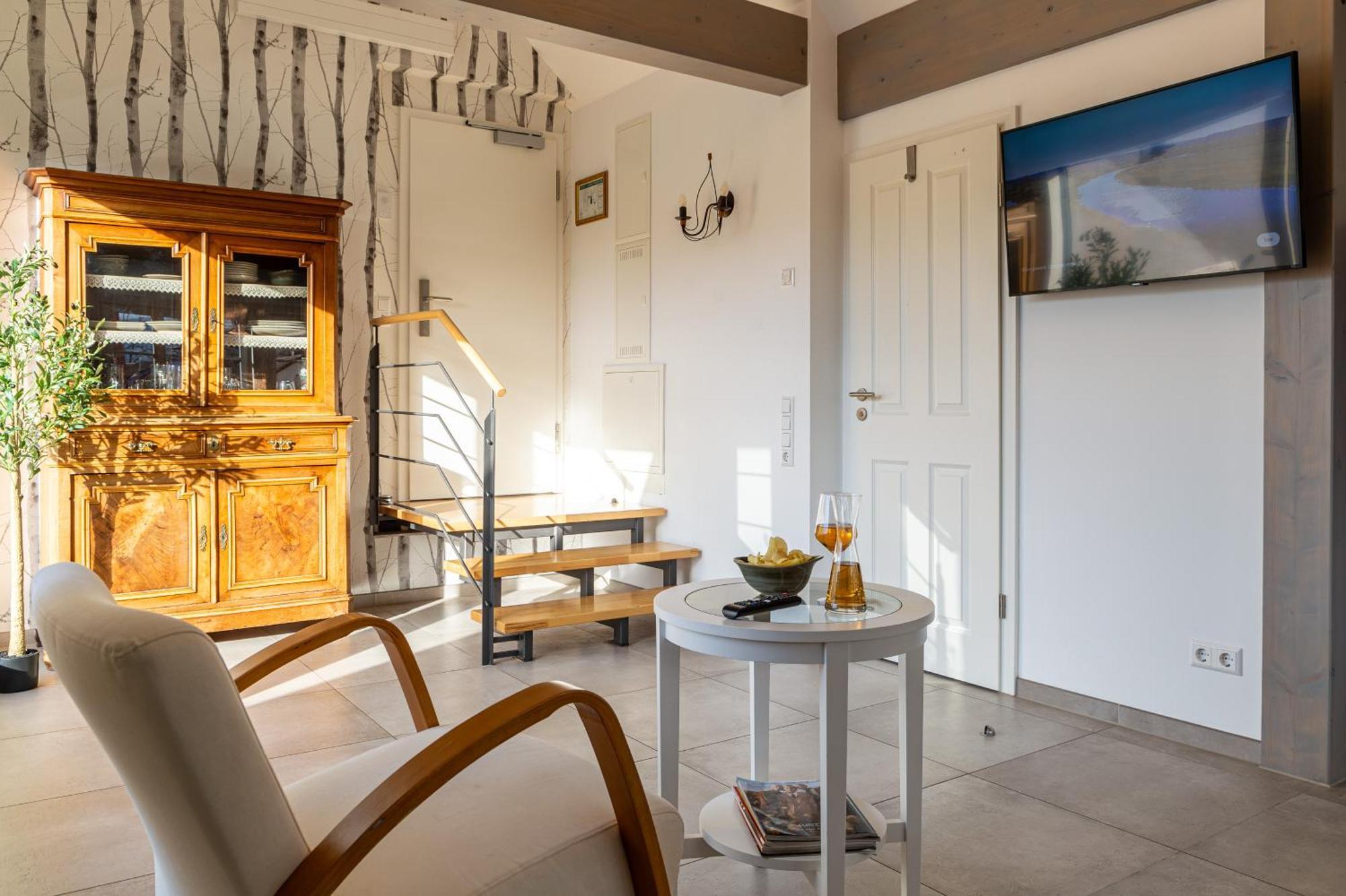 Living Timeless - Apartments Zum Roten Lamm, Zentrale Lage In Bad Krozingen In Der Fussgaengerzone Am Kurpark Und Vita Classica Екстер'єр фото